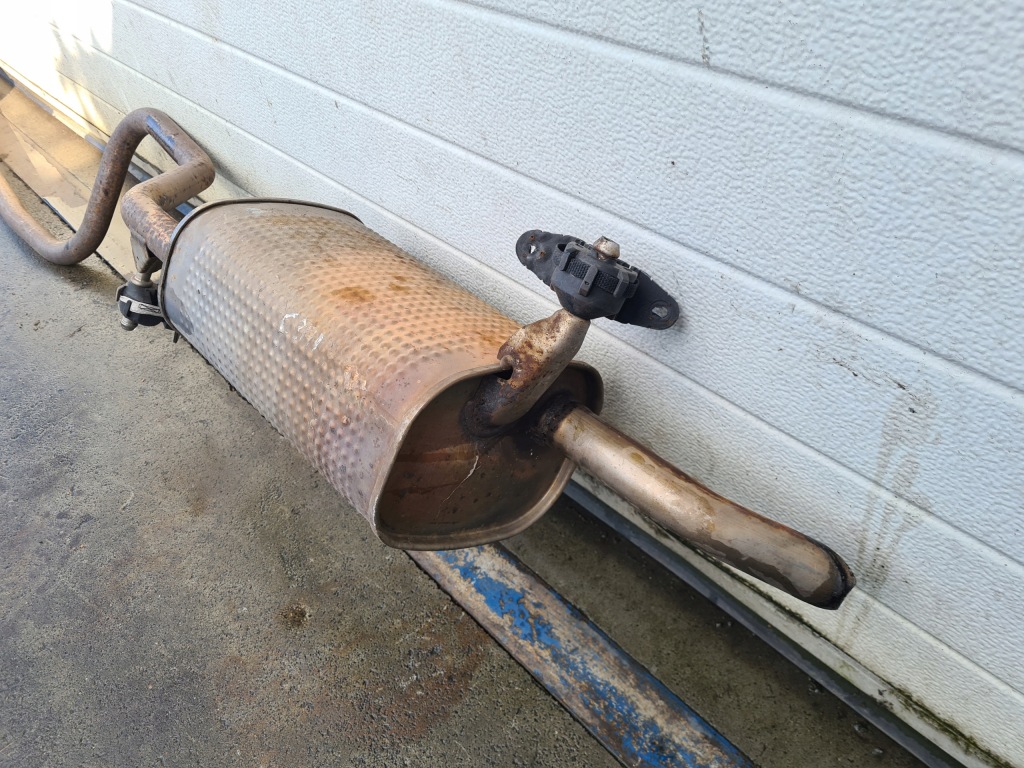 Citroen c3 iii 1.2 vti труба выхлопная гаситель psa4357 Недорого