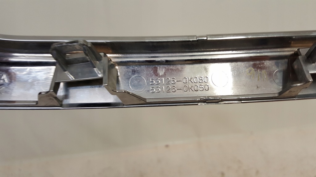 фото №10, Toyota hilux viii 8 хром решітка радіатора решітка радіатора 2015-2020r