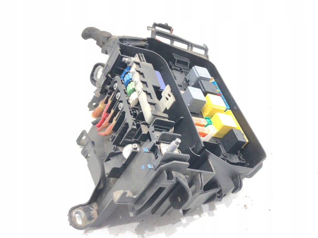 Коробка предохранителей mercedes w246 a2465400182 minivan 11-18 1.6 122km Недорого