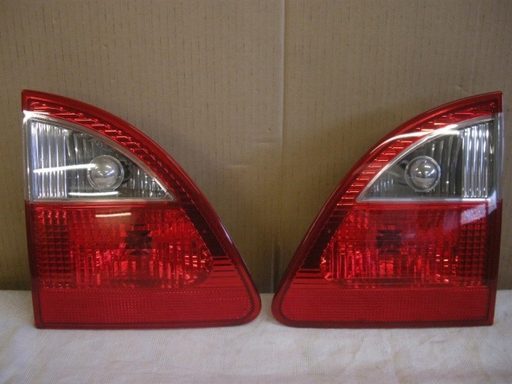 фото №1, Ford galaxy 2004 лампи задня