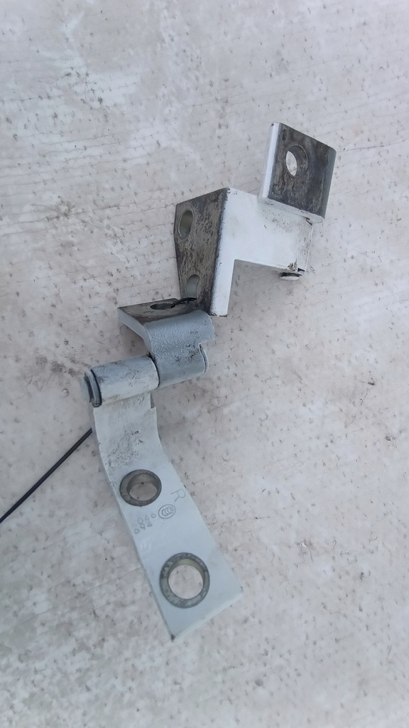 фото №3, Петлі двері перед лівий lexus rx