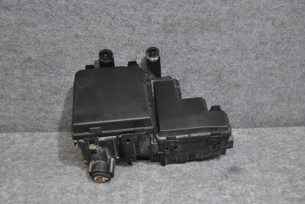 фото №1, Nissan qashqai j11 корпус предохранителей корпус