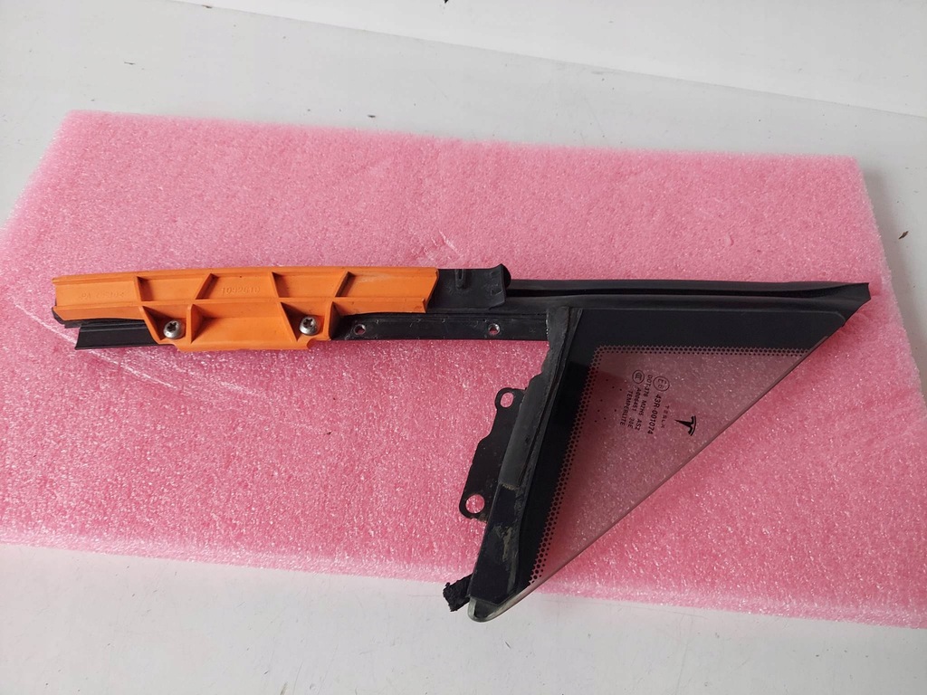 фото №6, Tesla model s стекло дверь правых треугольник правый