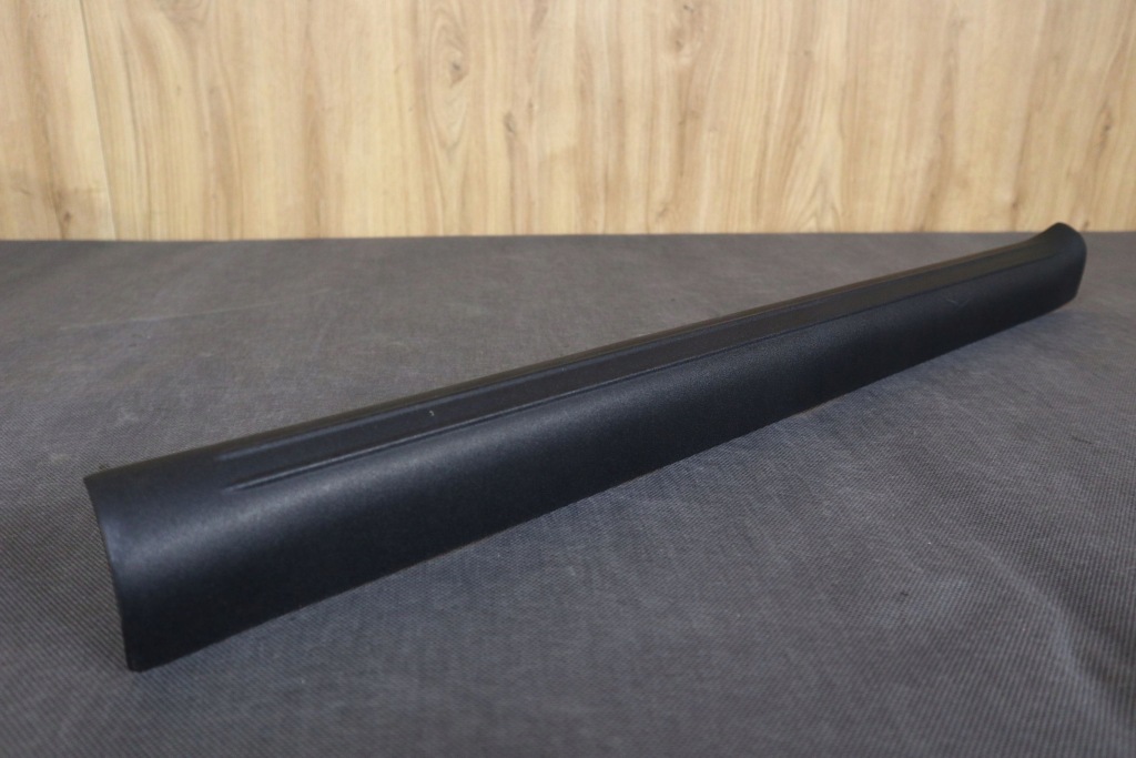 фото №1, Mercedes slk r172 молдинг накладка поріг права внутрішня a1726800235