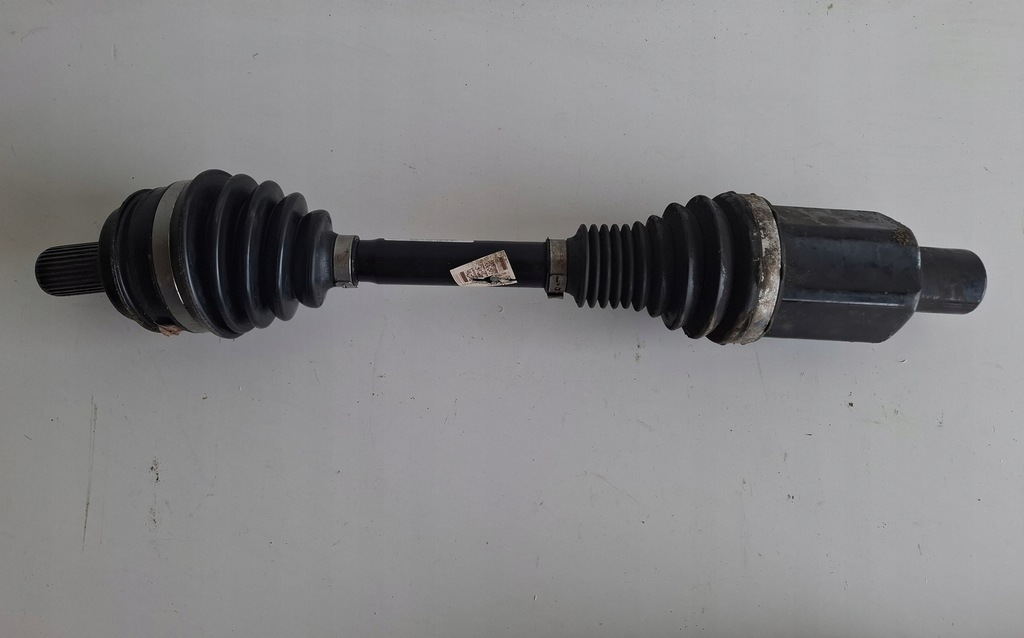 фото №1, Приводной вал передняя левая mercedes glc w253 2533305501
