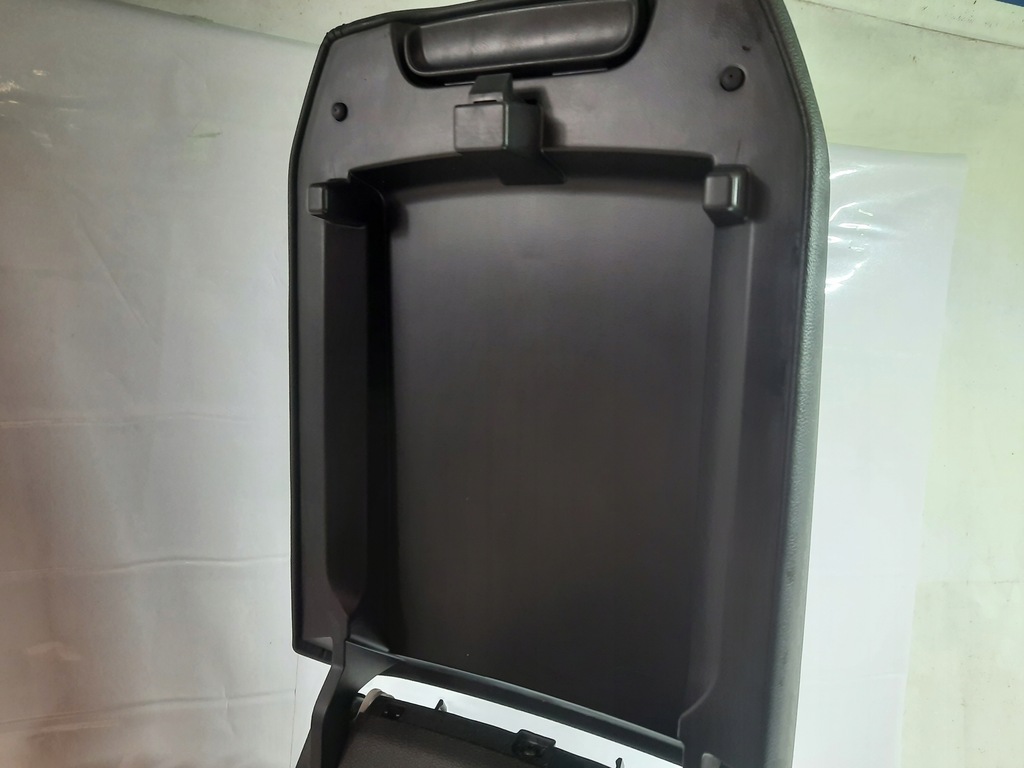 фото №9, Vw atlas 18-24 подлокотник бардачок 3cn.863.241 usa