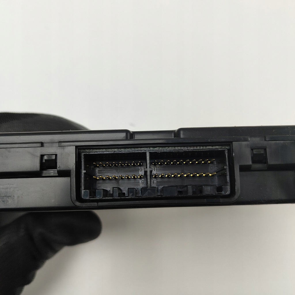 фото №8, Mitsubishi lancer 2008 панель кондиционера