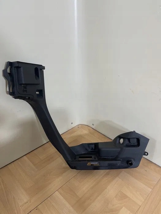 фото №1, Обшивка багажника правый golf vii