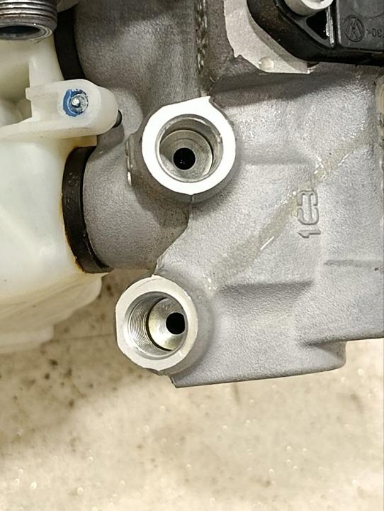 фото №8, Насос тормозная bentley bentayga 2017 36a612103