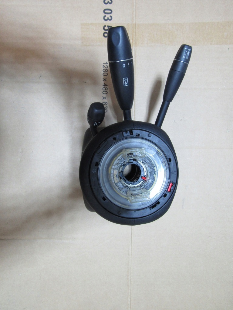 фото №1, Mercedes e w212 переключатель комбинированный a2075400445