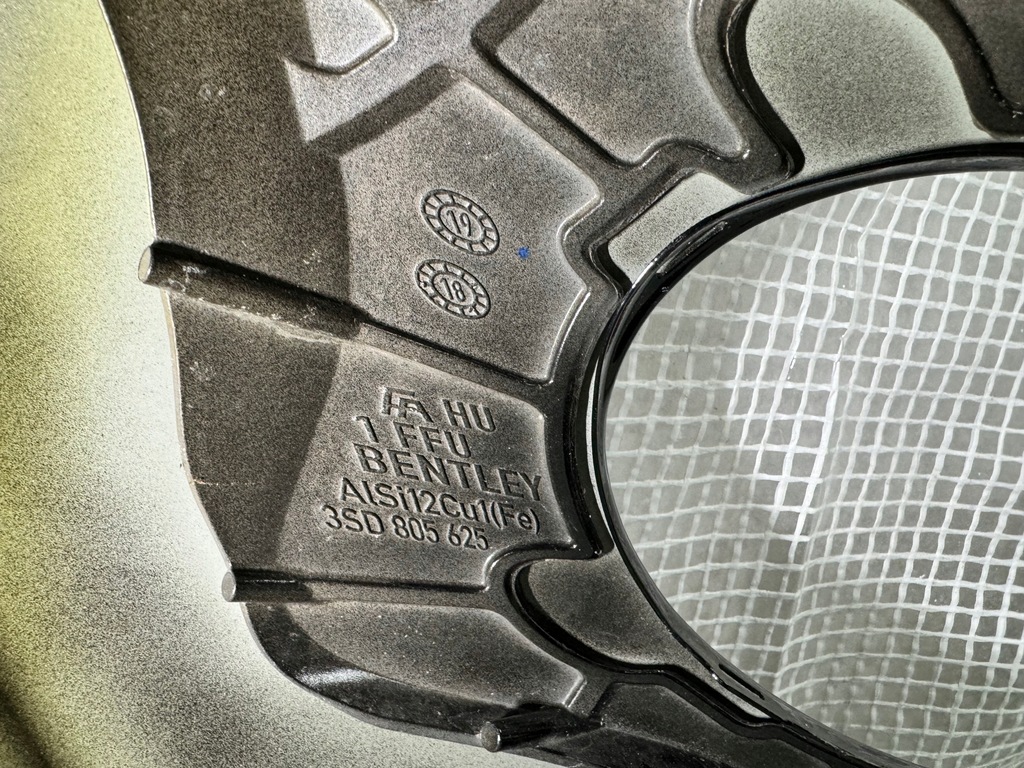 фото №8, Bentley gt gtc 19- лівий передній крила