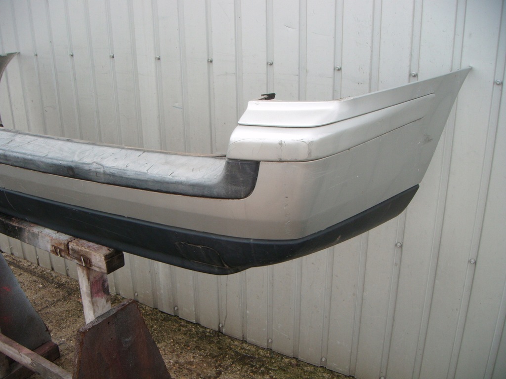 фото №16, Volvo v70 ii 00 - 07 бампер задняя