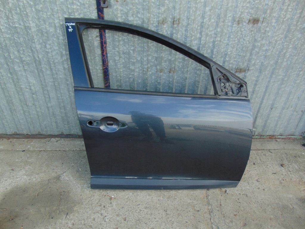 фото №1, Дверь правый перед renault megane iii kombi