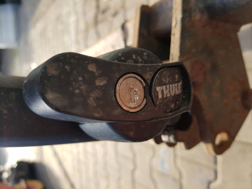 Hak буксирувальний задній volkswagen tiguan Київ