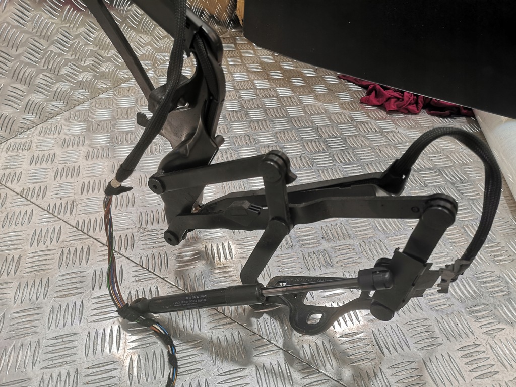 фото №4, Каркас дуга петли крыша крышки mercedes slk r171