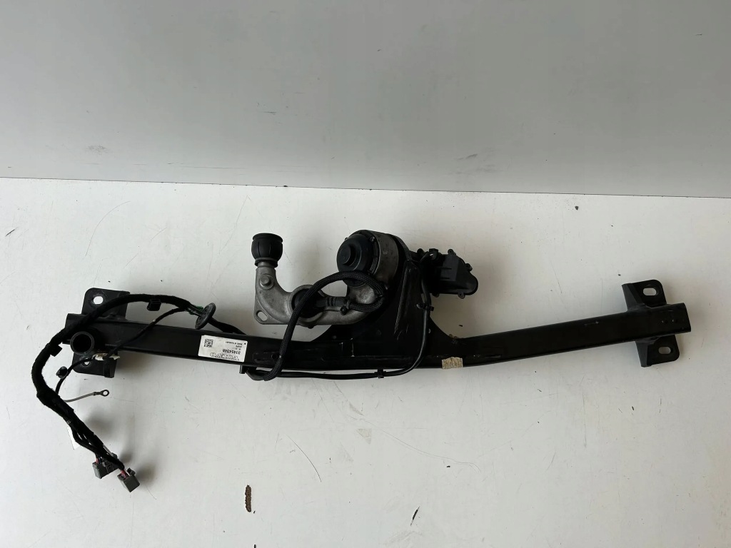 фото №1, Volvo xc40 hak буксировочный 31454348 оригинал