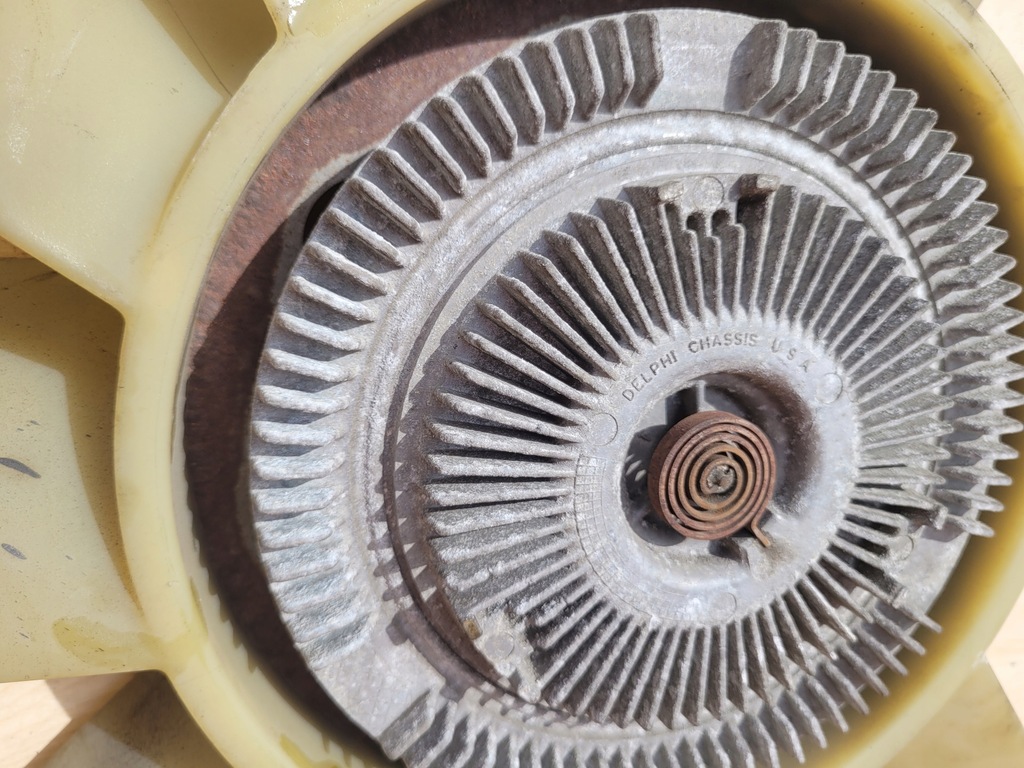 фото №10, Jeep cherokee kj 01-07r 3.7 вязкостная муфта вентилятор