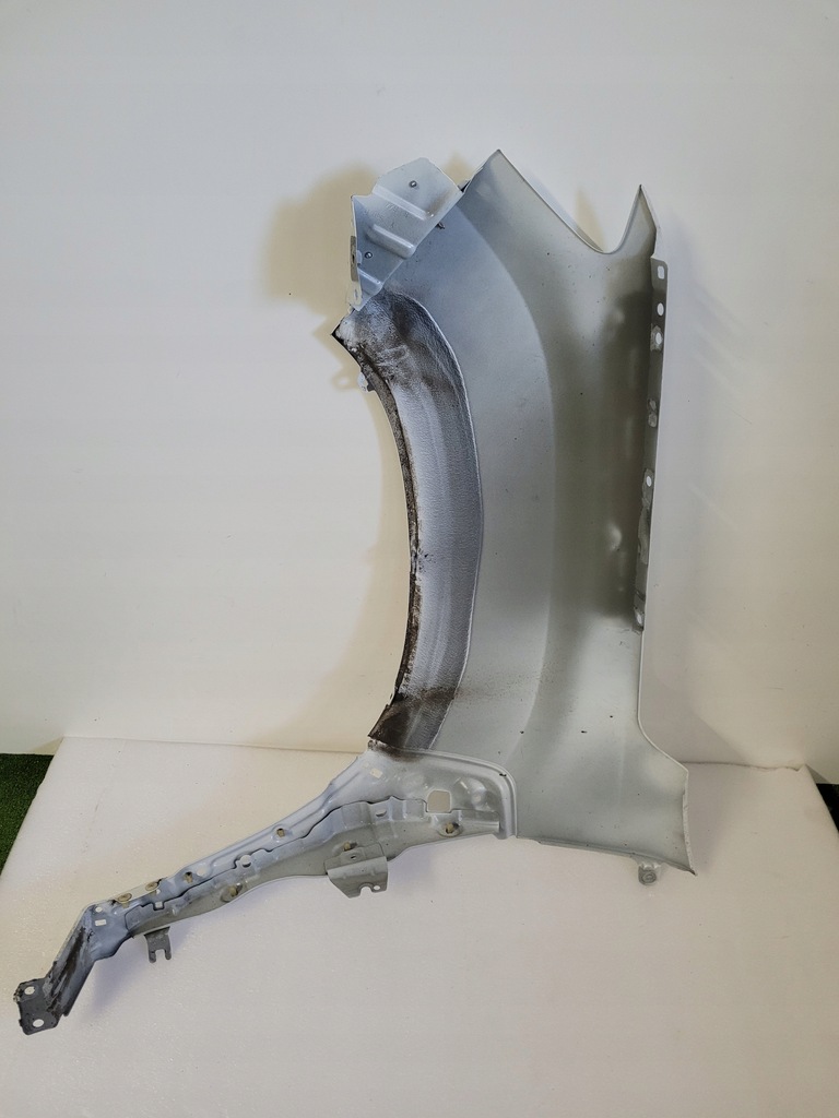 фото №10, Dacia duster ii 2 крила правий перед передній