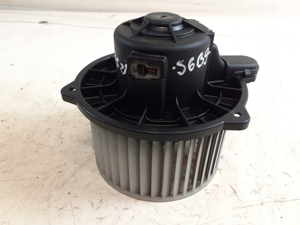 фото №4, Hyundai i10 воздуходувка вентилятор обдув