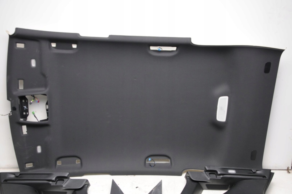 фото №11, Mercedes b w246 lift 2018r стеля czarna ручки сонцезахисний козирок лампа