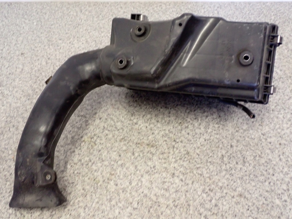 фото №7, Toyota corolla verso корпус фильтра воздуха 2.2d