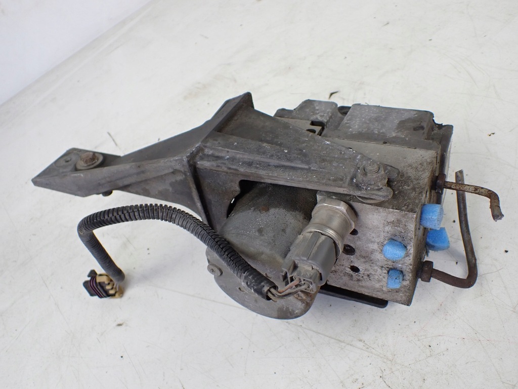 фото №8, Насос abs chevrolet corvette c5