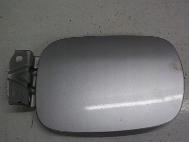 фото №1, Volvo v40 s40 крышка заливной топлива