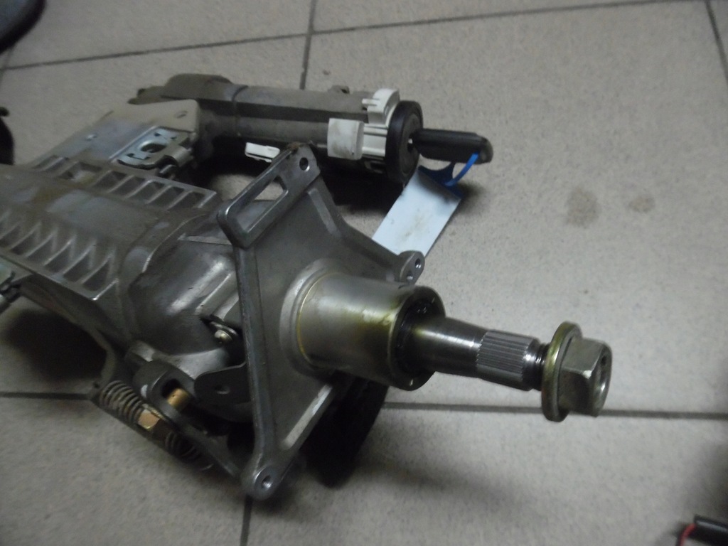 фото №8, Nissan navara d40 колонка рулевая