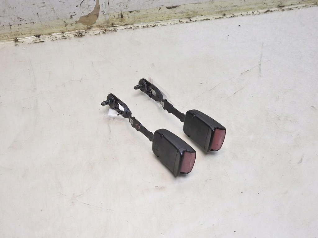 фото №7, Кліпса поперечина безпеки перед renault latitude 888420021r