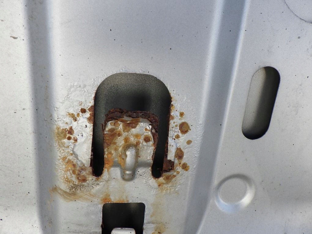 фото №13, Renault megane iii 3 08- капот