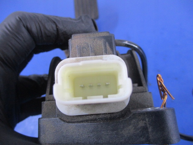 фото №7, Citroen c4 i потенциометр педаль газа 9650889180 bosch 028075500