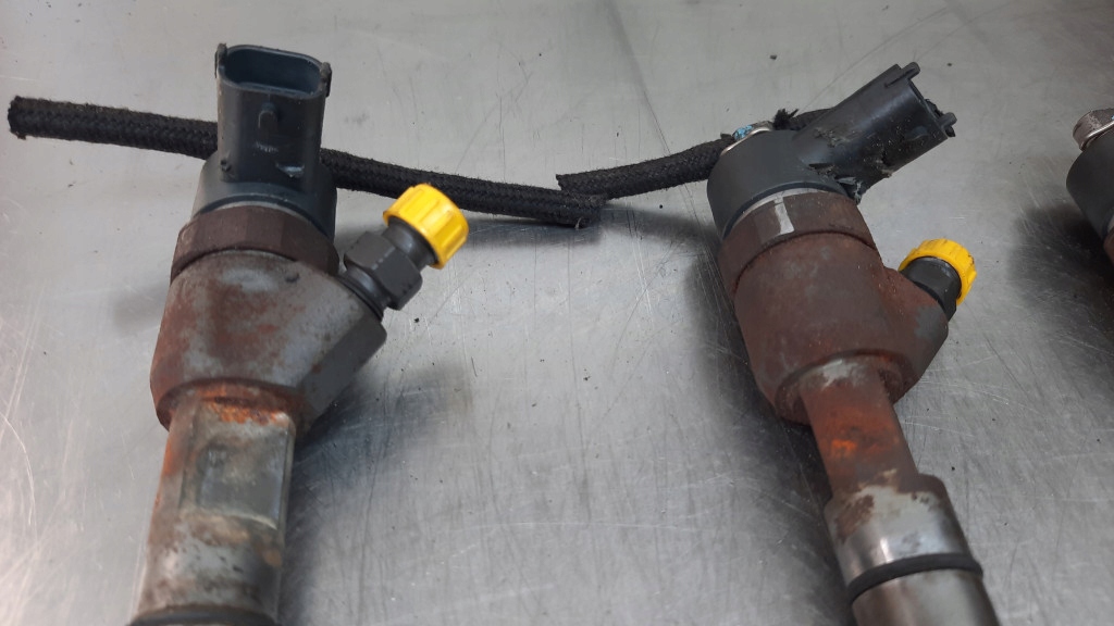 фото №4, Форсунки комплект 16450-r06-e01 honda accord vii 2.2 cdti