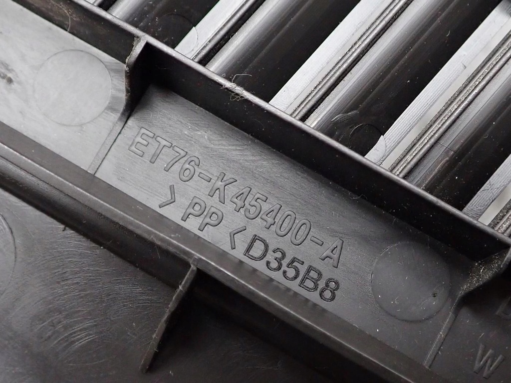 фото №11, Обшивка обивка багажника правая et76-k31012-a ford tourneo courier 16r