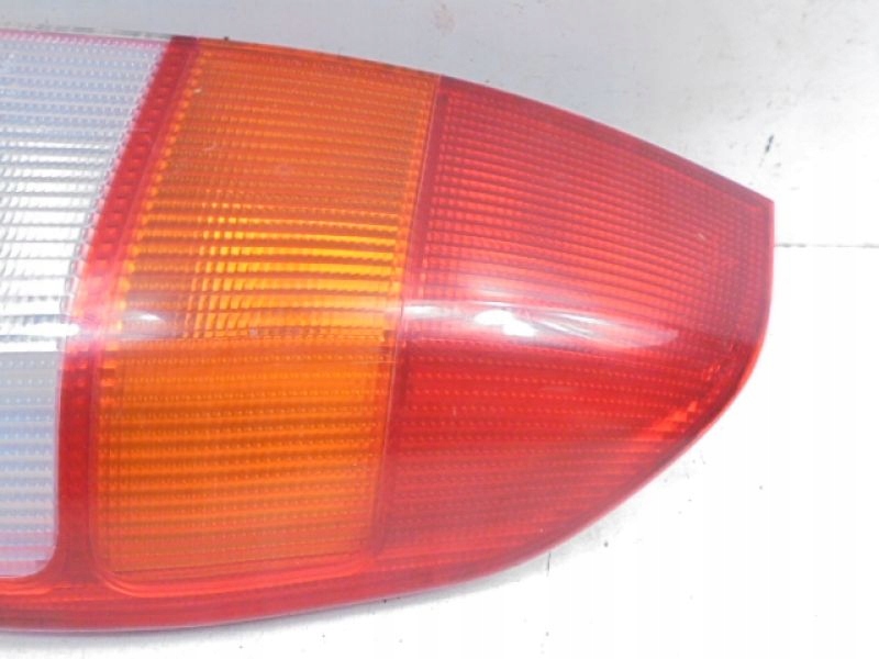 фото №8, Mitsubishi space star i лампа задняя правая mr245506