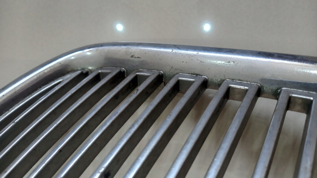 фото №5, Решітка радіатора решітка радіатора передній volvo v70 04-07 lift