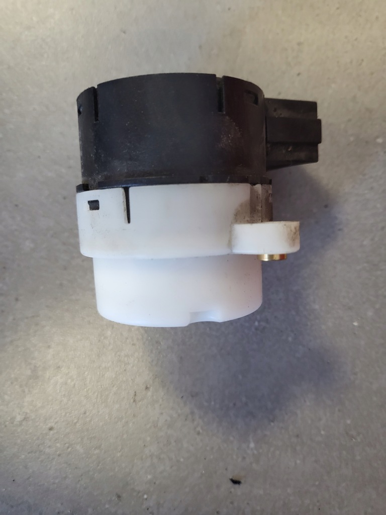 фото №1, Колодка замка зажигания man 81.25501-6035