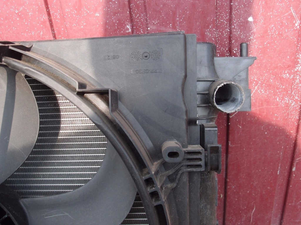 Радіатор води вентилятор qashqai 2 1.6 dci Київ