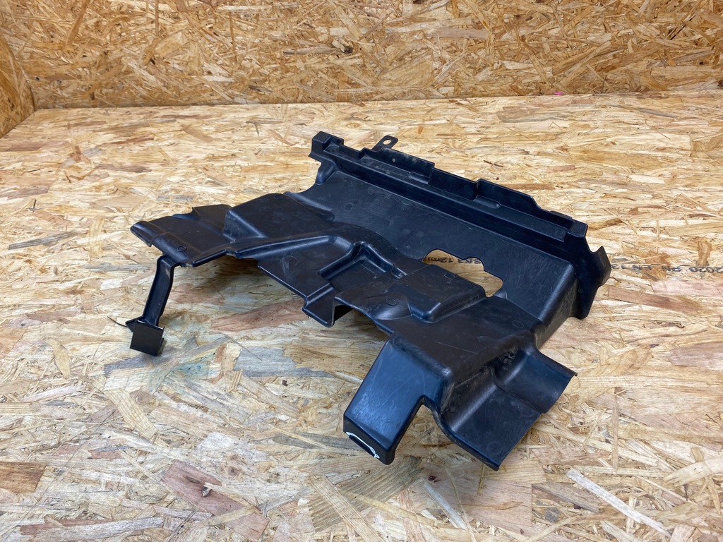 фото №9, Защита двигателя воздуховод воздуха jaguar i-pace j9d3-002a34-a 2018-