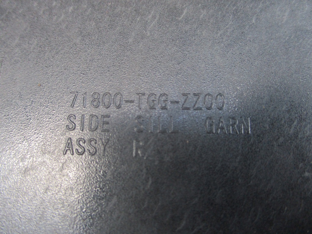 фото №6, Молдинг поріг права honda civic x 71800-tgg-zz00