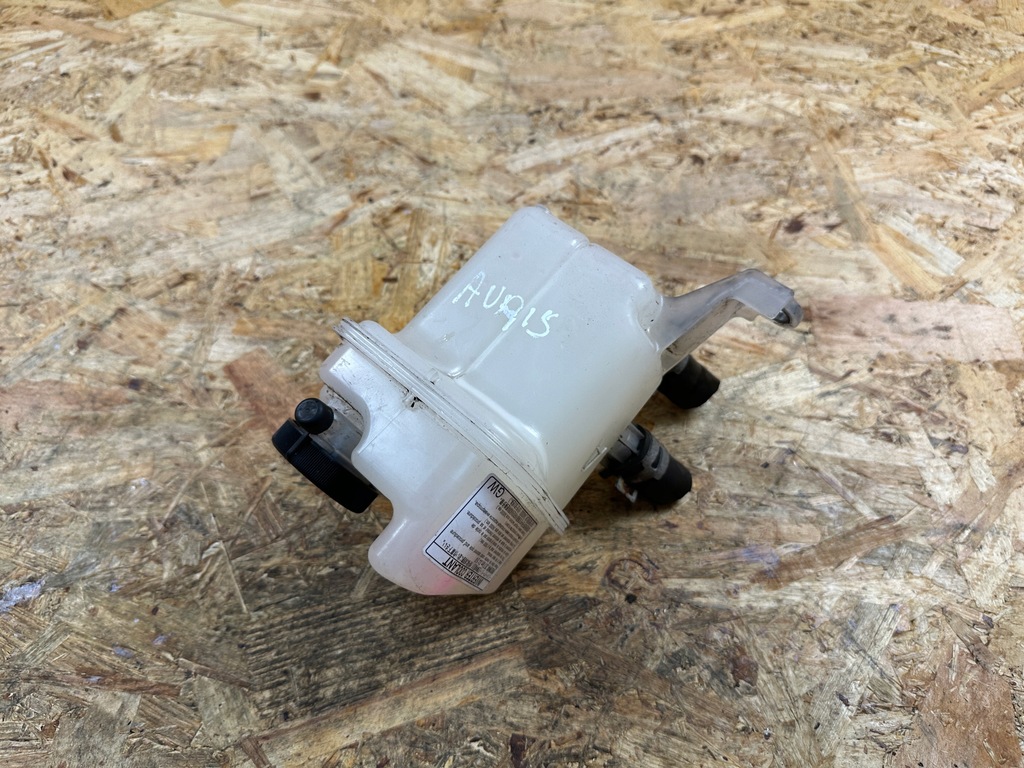 фото №7, Бак расширительный toyota auris ii 2012-