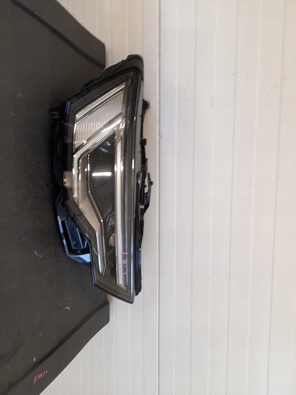 фото №1, Лампа передняя правая audi a6 c8 4k0 full led