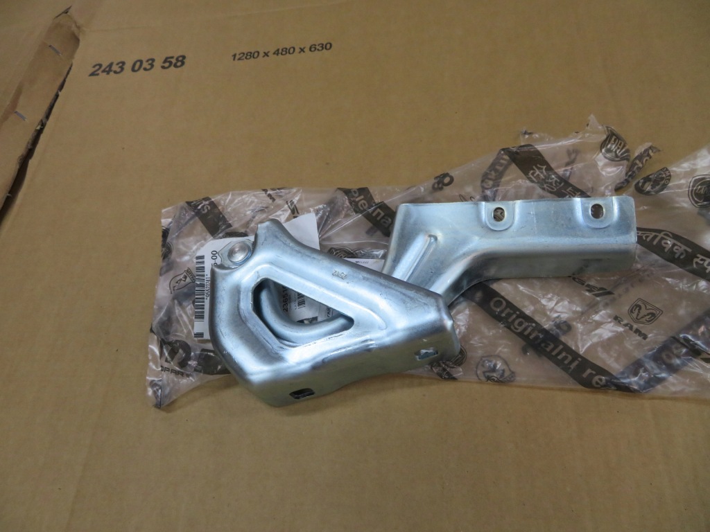 фото №1, Opel combo петли капот перед 95523241