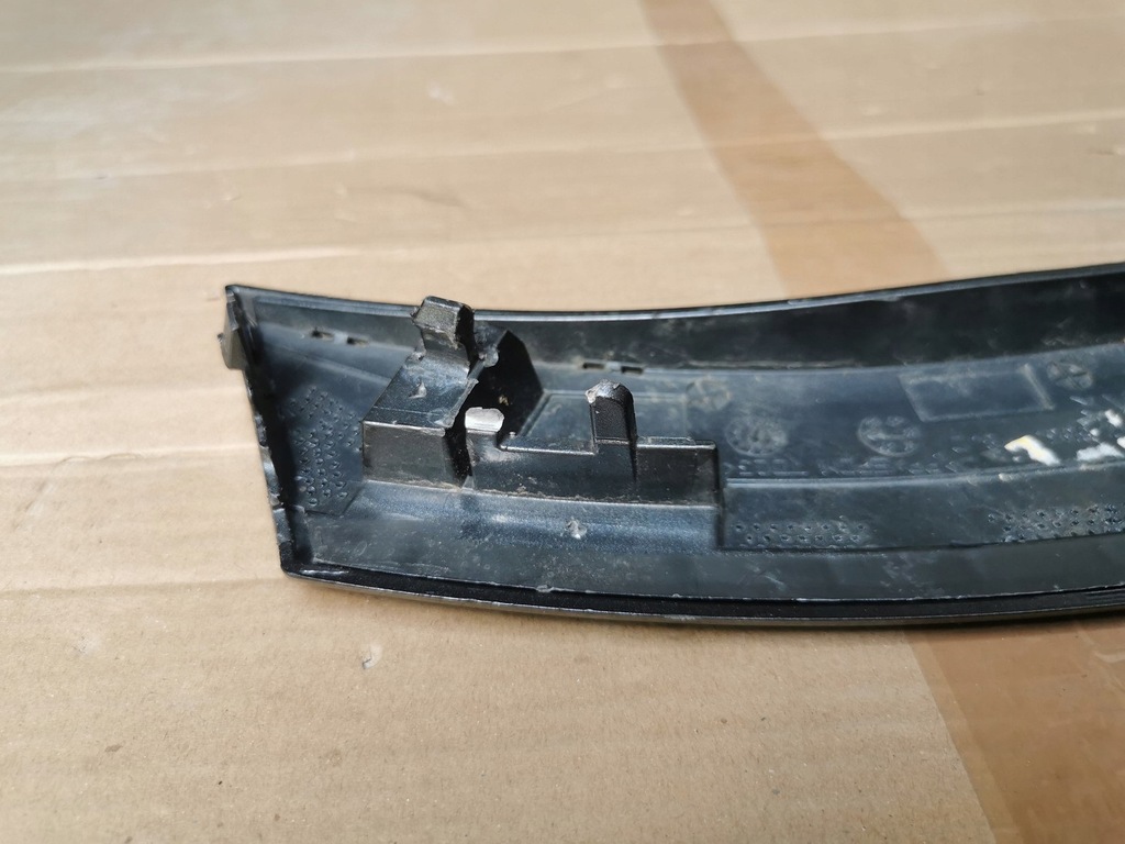 фото №7, Молдинг крыла правый перед porsche cayenne gts 9y0853818 9y0853718