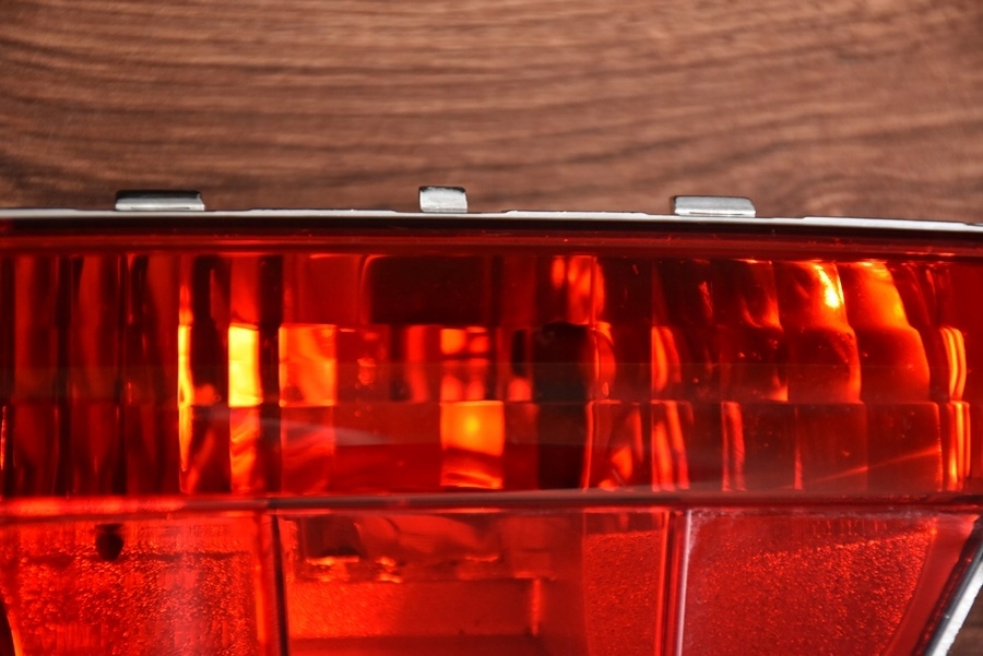 фото №14, Лампа бампера противотуманная задняя peugeot 208 i оригинальный номер