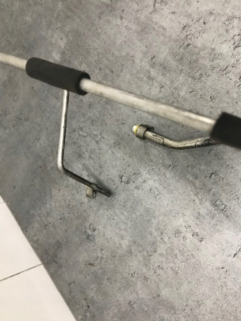 фото №9, Дроти кондиціонера carisma 2002r 1,8gdi комплект