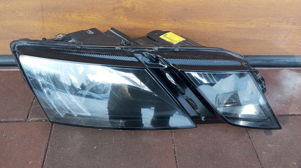 фото №1, Skoda octavia iii lift 2016---lampa передняя правая led