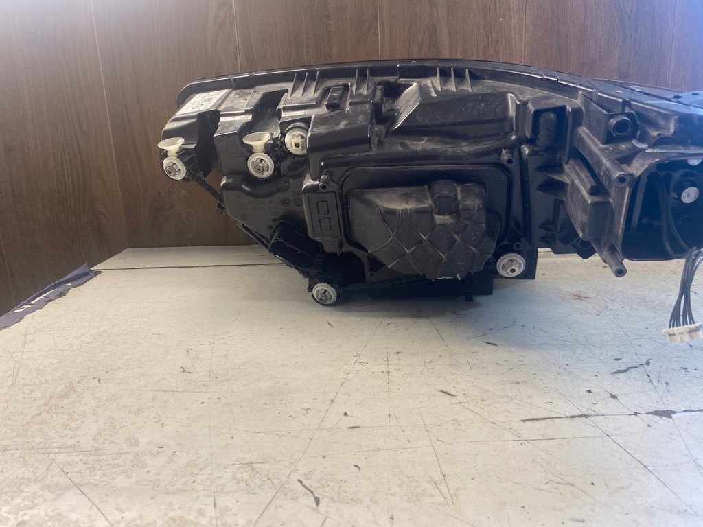 фото №7, Vw id 5 лампа правый перед full led 1t3941036b