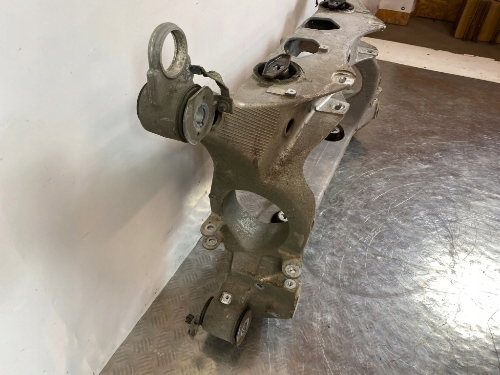 фото №12, 2023 polestar 2 подрамник задние 32333923