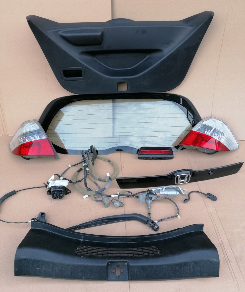 фото №1, Защита крышка багажника капот задняя молдинг пластик задний honda jazz iii 2008-2014