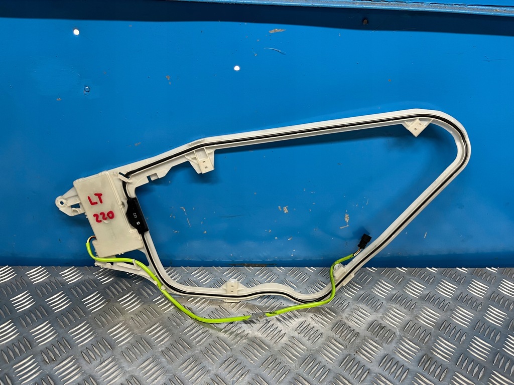 фото №1, Mercedes w220 антена лівий задня keyless go